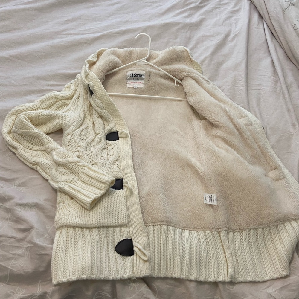 Off White